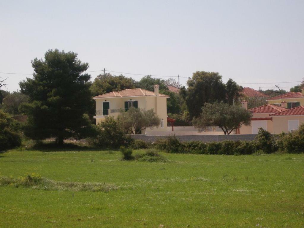 Villa Amelia Metaxáta Eksteriør billede